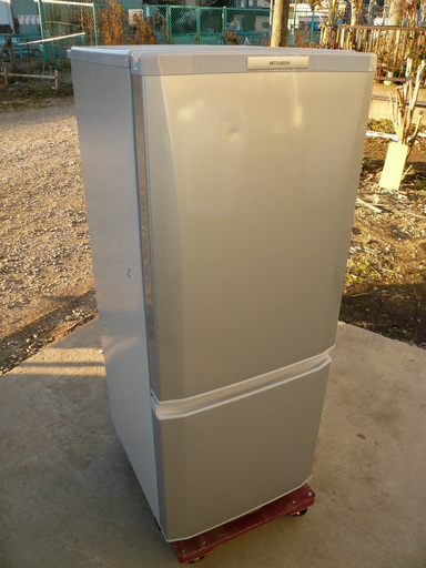 最適な材料 三菱冷蔵庫　ピュアシルバー　146L　右開き MR-P15T-S 冷蔵庫