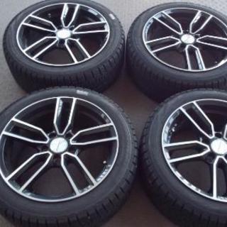 値下げ■ゴルフ用ピレリースタッドレスタイヤ＆アルミ４本セット-ジョリーミニョン生成りオフホワイトカシミヤ混 オフタートルネックセーター