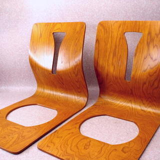 ラスト２個  木製座椅子２個　355×485×435　