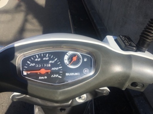 スズキ V125