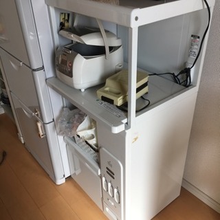 キッチン棚(お米の計量機能付き)