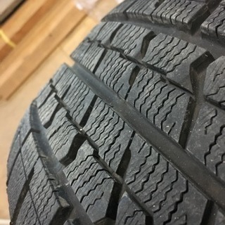 6穴 スタッドレス グットイヤー