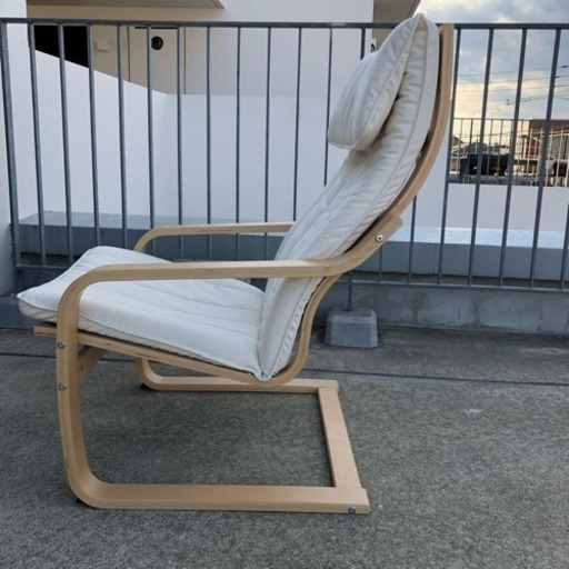 IKEA イケア ポエング アームチェアキャンバス白 (柿の木坂ファミリー 