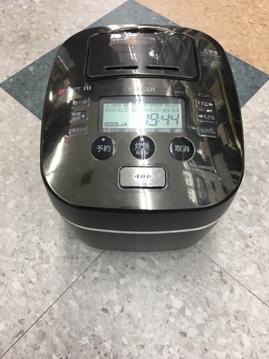 リサイクルマート大野城店 TIGER　5.5合炊飯器 14年製