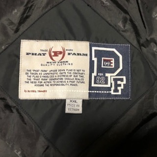 ファットファームのダウンジャケット