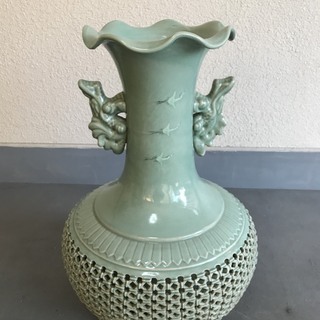 ☆アンティーク　高麗青磁　鶴図　花瓶　陶器