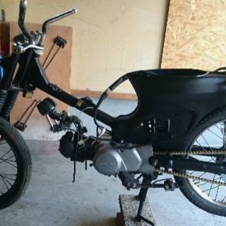 スーパーカスタム! ホンダ スーパーカブ 50㏄ | drleonardocatizani