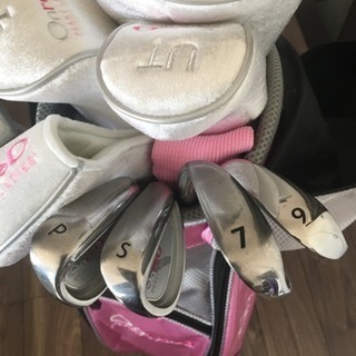 On reD    レディースゴルフクラブセット