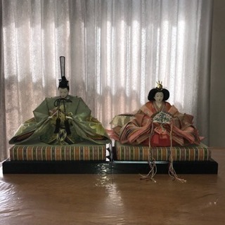 豪華な雛人形三段五人飾り 紫峰作