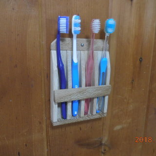 DIY【天然木】歯ブラシフルダー