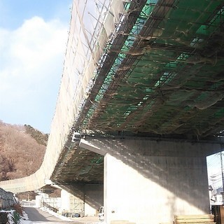 【橋梁】排水管の加工・現場取り付け工事
