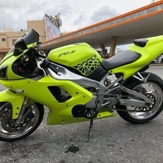 YAMAHA R1  45万