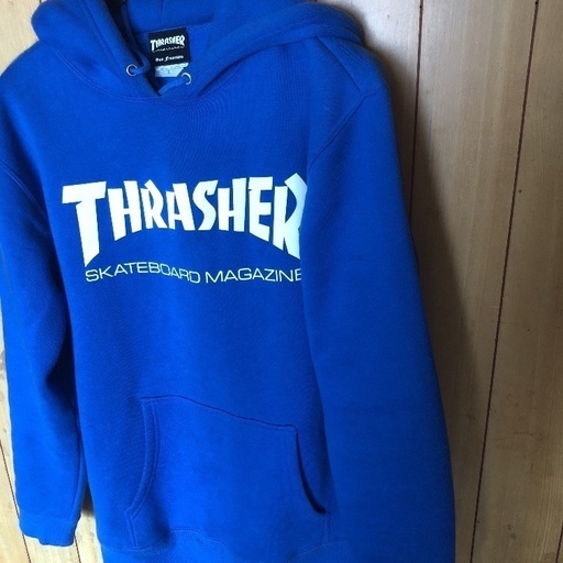 Thrasher 青パーカー かずき 釧路のパーカーの中古 古着あげます 譲ります ジモティーで不用品の処分 Thrasher 青パーカー かずき 釧路のパーカーの中古 古着あげます 譲ります ジモティーで不用品の処分