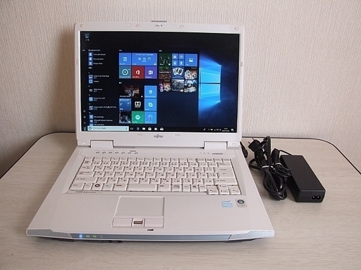 Fujitsu FMV-BIBLO NF50Y ノートパソコン　4