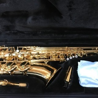 中古美品テナーサックス