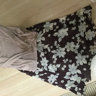 ワンピース、パンプス