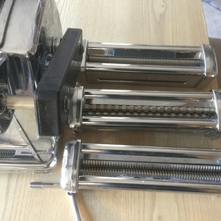 インペリア 業務用〈〈電動式〉パスタマシン【RME220】プラス専用