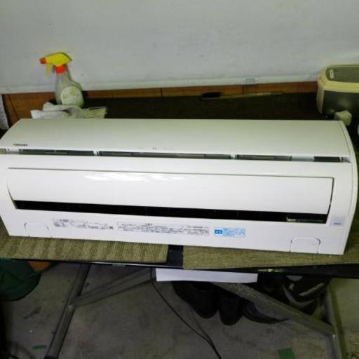 運搬、取り付け込み　14畳用　2010年式　100ボルト　30000円