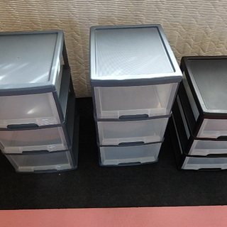 プラスティック製収納ボックス（中古）　３台セット　