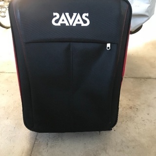 新品スーツケース