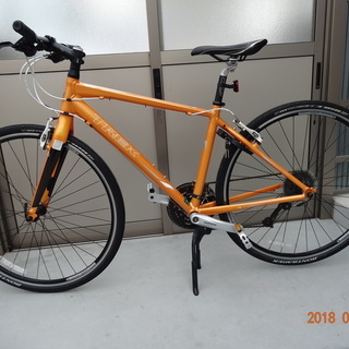 TREK 7.4FX クロスバイク