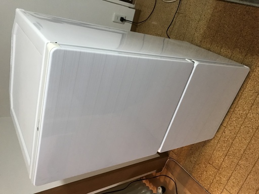 ⭐︎⭐︎ほぼ開梱しただけ、新品未使用に限りなく近い、U ING 2015年製品 冷蔵庫 110リットル うち冷凍庫40リットル⭐︎⭐︎