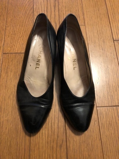 シャネル　CHANEL　ブラックパンプス(^_-)-☆