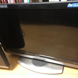 Blu-ray内蔵32型テレビ