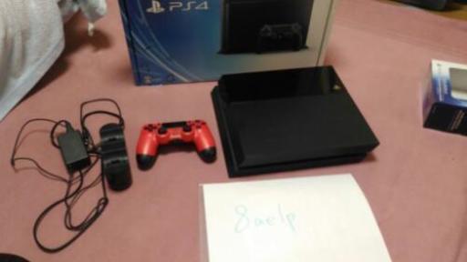 PS4本体 ＋ 充電スタンド 美品  25000     【取引中】