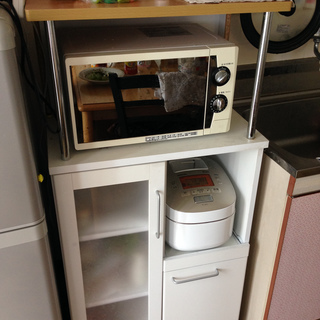 キッチン棚　3000円　