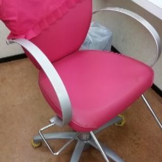 １月末閉店の為美容室内のもの全て全部！