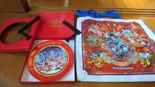 【お値打ち価格】東京ディズニーランド20周年記念装飾皿等セット 買い物バック、マグカップ付き