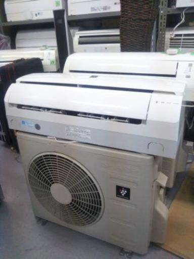 キャッシュバック制☆超美品！2015年製エアコン2.2kw☆激安放出中！