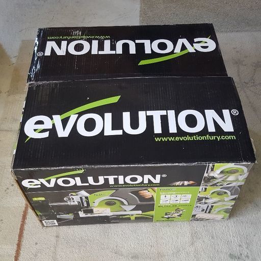 エボリューション210mm卓上スライド丸ノコ（中古品）早い者勝ち‼