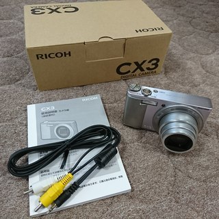 RICOH デジタルカメラ　CX３