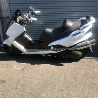 マジェスティ125FIカスタム