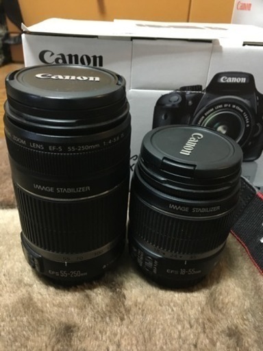 Canon EOSkissX4ダブルズームキット‼️