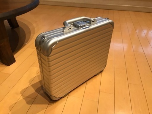 RIMOWAアタッシュケース