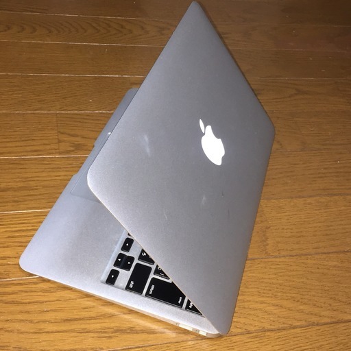 【新生活応援SALE】MacBook Air 11 inch, 2012モデル
