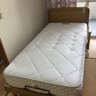 電動ベッド   美品  シングル