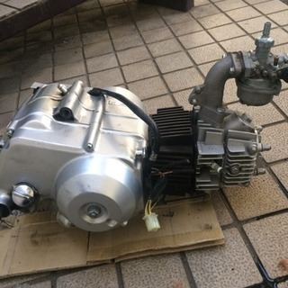 カブ用中華エンジン108cc？ 詳細不明