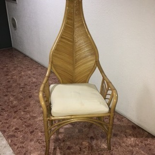 籐のおしゃれな椅子