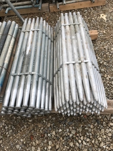 仮設足場資材　鋼管杭１１００ｍｍ　直径４８．６φ　中古　 １本単価９５０円　合計数量５００本　合計金額４７５，０００円