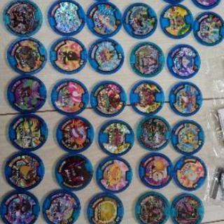 送料込 妖怪ウォッチ パット メダル294枚 本 セット のへのへ 川崎の子供用品の中古あげます 譲ります ジモティーで不用品の処分