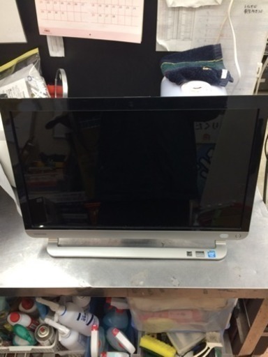 ★WIN8.1搭載★TOSHIBAワイド液晶★2TB★Wi-Fi★