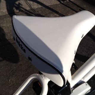 新品ブリヂストン子供乗せ電動自転車　ビッケ　グリＤＤ　ホワイト　BG0B48