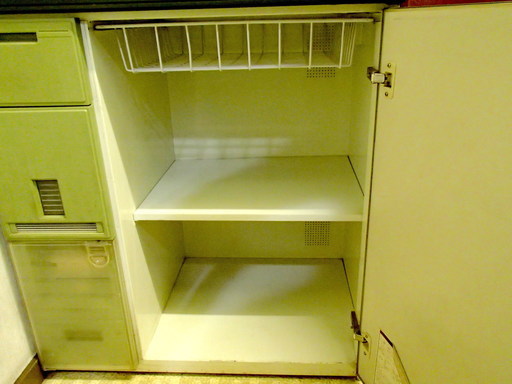 米びつ付きレンジ台 食器棚 キッチン収納棚 ユキ 武蔵藤沢の収納家具 食器棚 キッチン収納 の中古あげます 譲ります ジモティーで不用品の処分