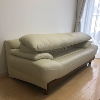 2年前に購入、使用期間半年のソファー