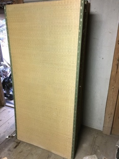 畳 5枚 と 掘りごたつ用の蓋に使う軽い畳1枚 だいだい 山武のその他の中古あげます 譲ります ジモティーで不用品の処分