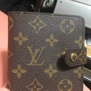 美品!LOUIS VUITTON財布